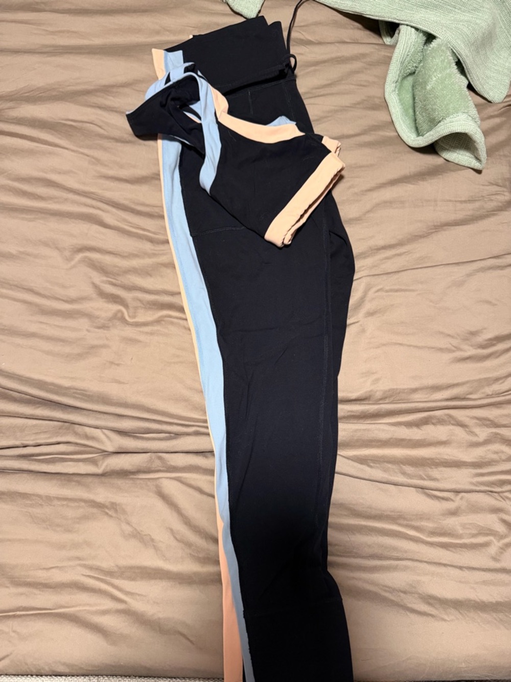 FP Movement by Free People Never Better Color Block Set | Leggings and Top - Picture 10 of 11
